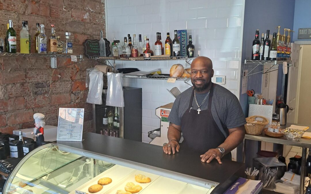 EDWINS Leadership & Restaurant Institute (ELRI) Helps Mitigate Barriers to Work, One Worker at a Time