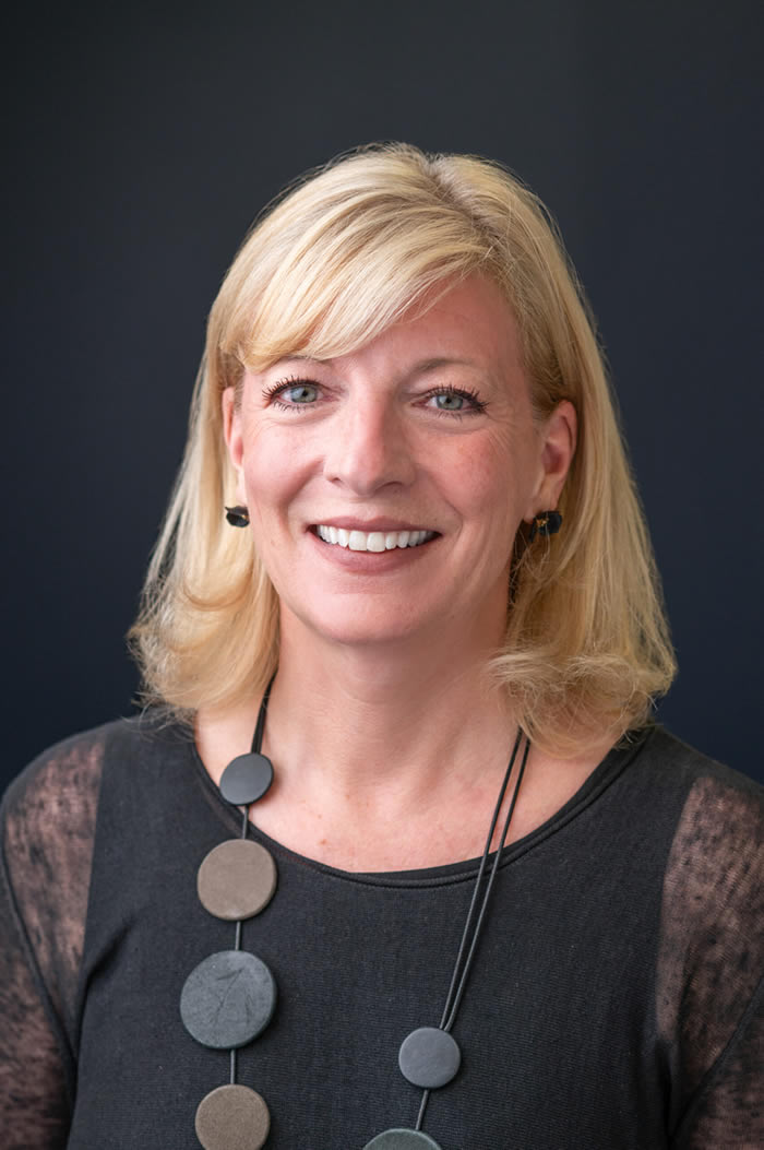 Ann Zoller 
